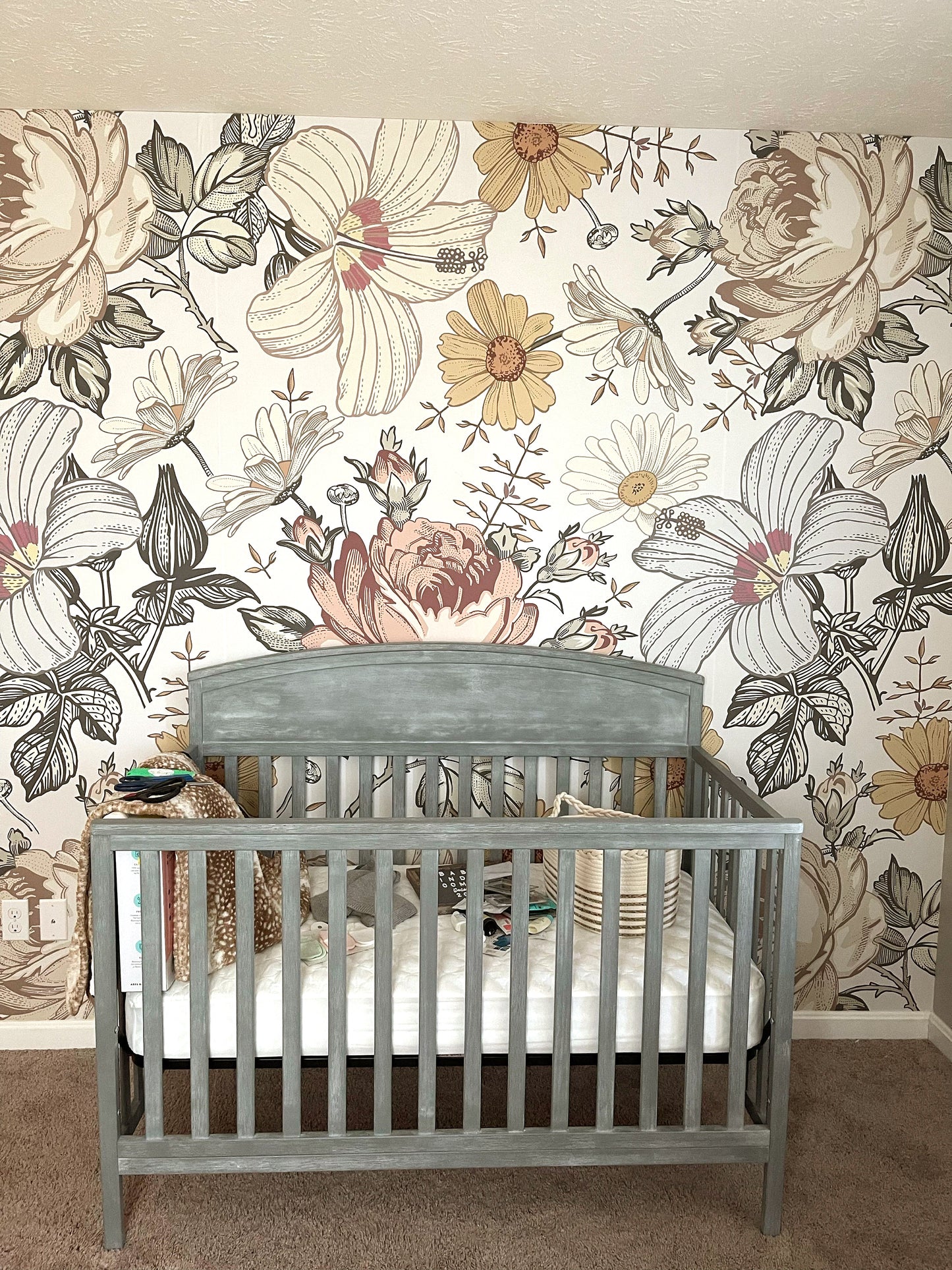 Removable Wallpaper Camila Vintage Flowers 0130L